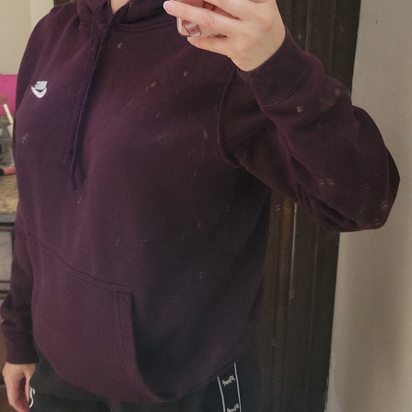 Nike plum cozy sweater - Picture 3 of 3